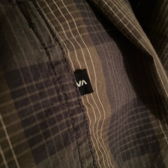 Men’s RVCA button down shirt - Picture 5 of 6